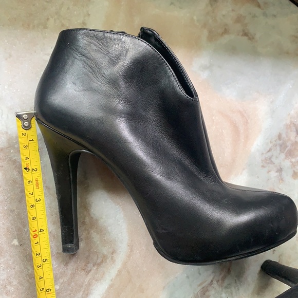 Jessica Simpson vegan leather booties - size 7 - Picture 2 of 9